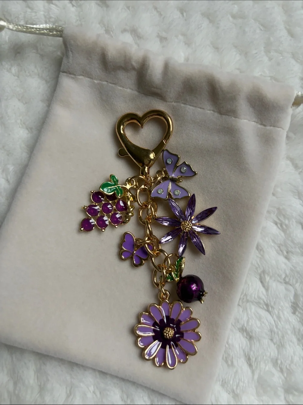 NWOT Gold-Tone Purple Floral & Butterfly Charm Keychain Pendant